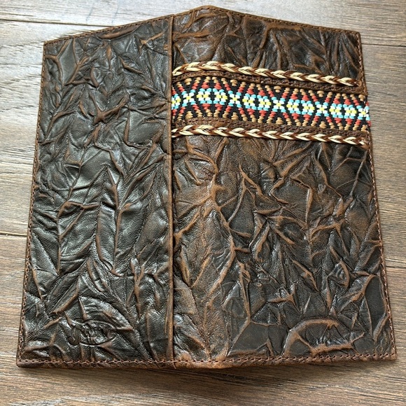 Justin Boots Genuine Leather, RFID,Horsehair braid,Aztec stitching Rodeo bifold - Picture 4 of 10